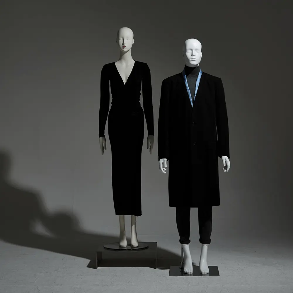 Richenmannequin-Elegant Standing Female and Male Mannequin Set (3)