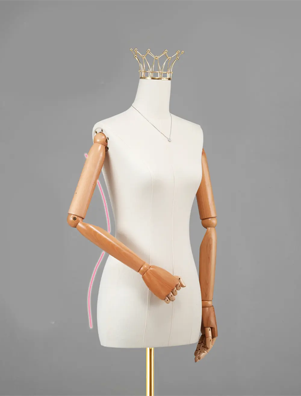 Bridal gown mannequin for wedding dress display and sale at bridal showers in wedding shop- Richenmannequin (14) Bridal gown mannequin for wedding dress display and sale at bridal showers in wedding shop- Richenmannequin mannequin supplier