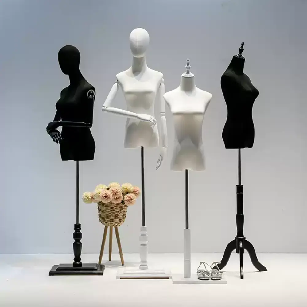 Bridal gown mannequin for wedding dress display and sale at bridal showers in wedding shop- Richenmannequin mannequin supplier (37) Bridal gown mannequin for wedding dress display and sale at bridal showers in wedding shop- Richenmannequin mannequin supplier (8)