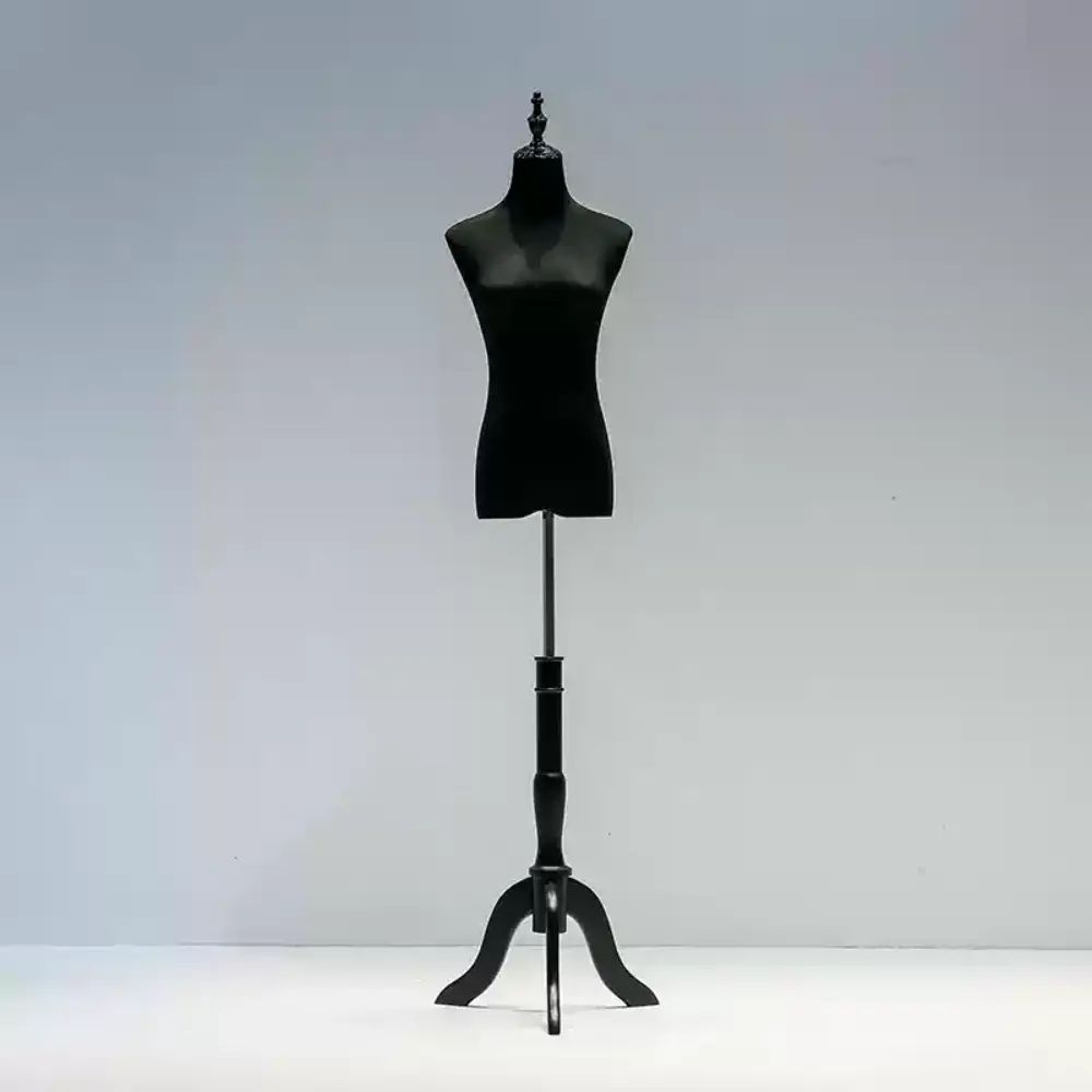 Bridal gown mannequin for wedding dress display and sale at bridal showers in wedding shop- Richenmannequin mannequin supplier (5) Bridal gown mannequin for wedding dress display and sale at bridal showers in wedding shop- Richenmannequin mannequin supplier (8)